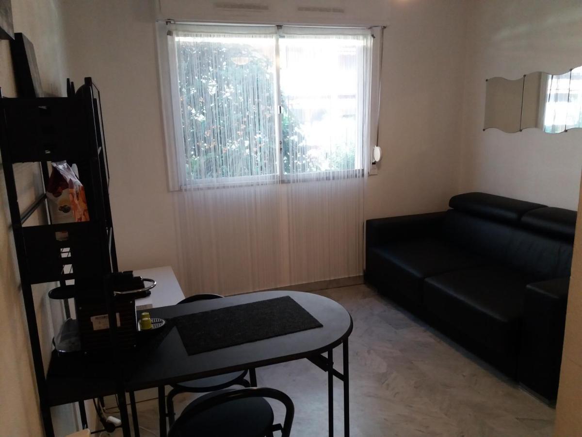 Studio Bord De Mer Nice Ouest Apartman Kültér fotó