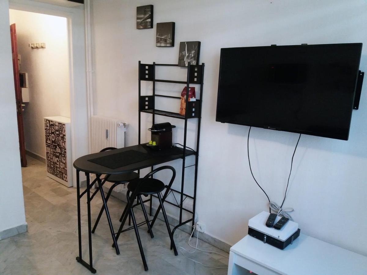 Studio Bord De Mer Nice Ouest Apartman Kültér fotó